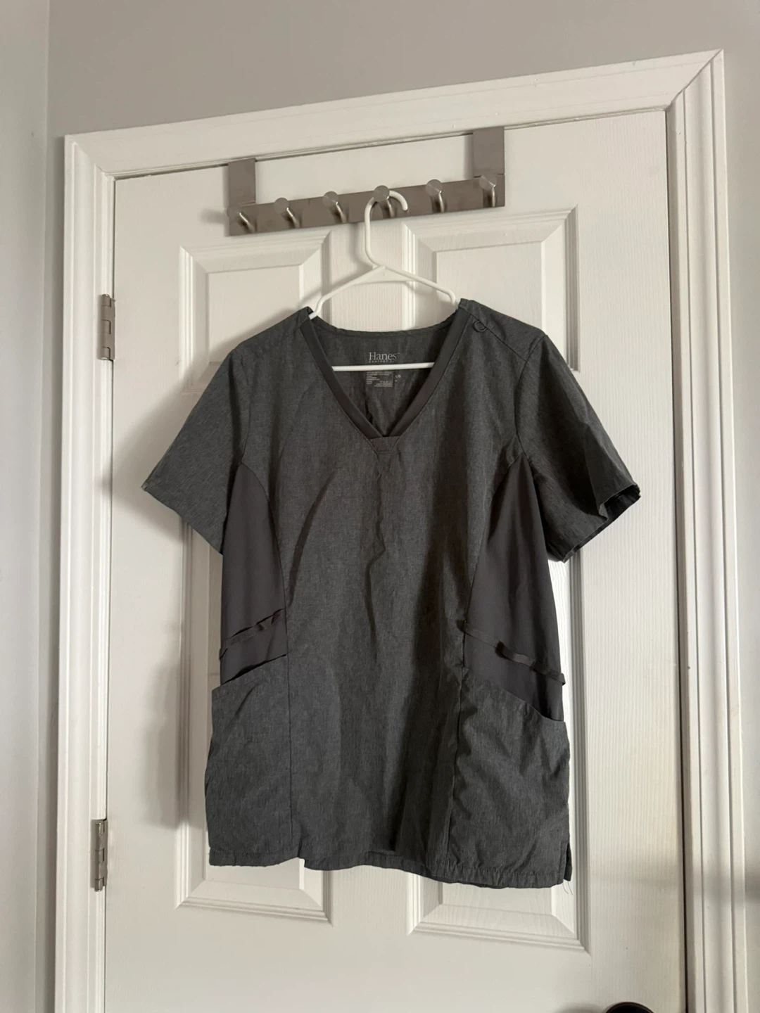 Hanes & Wink  Scrub Top & Jogger Pants - Size L/M - photo 3