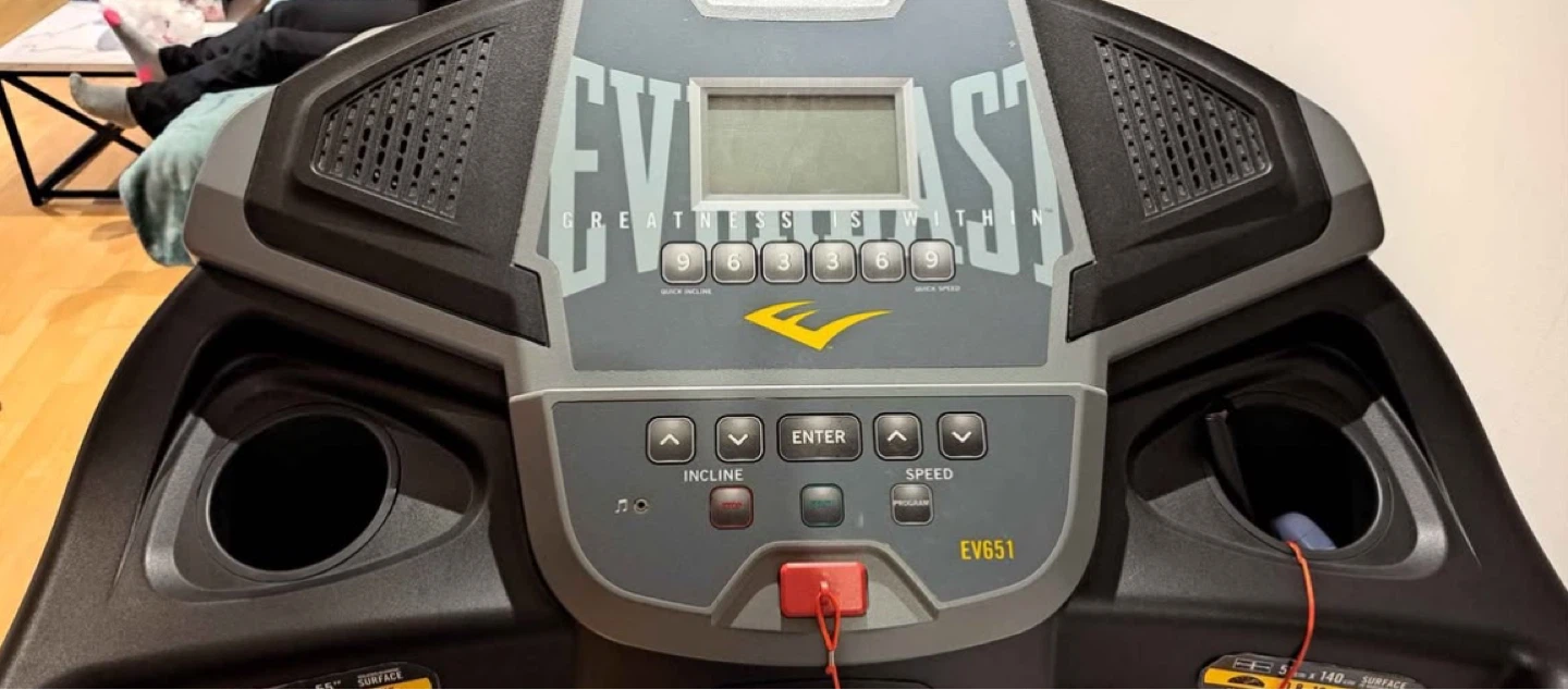 Everlast EV651 Treadmill - photo 2