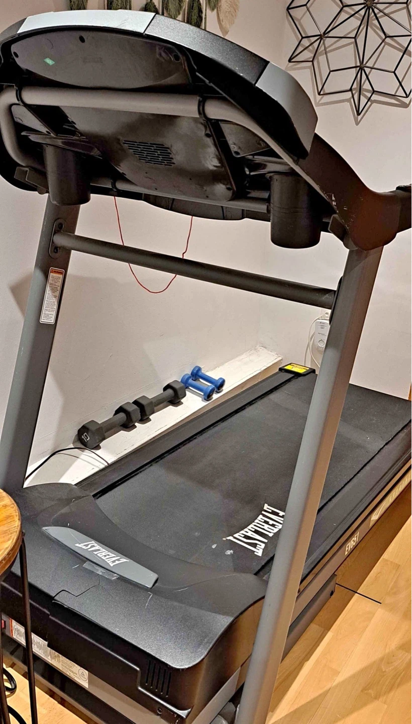 Everlast EV651 Treadmill