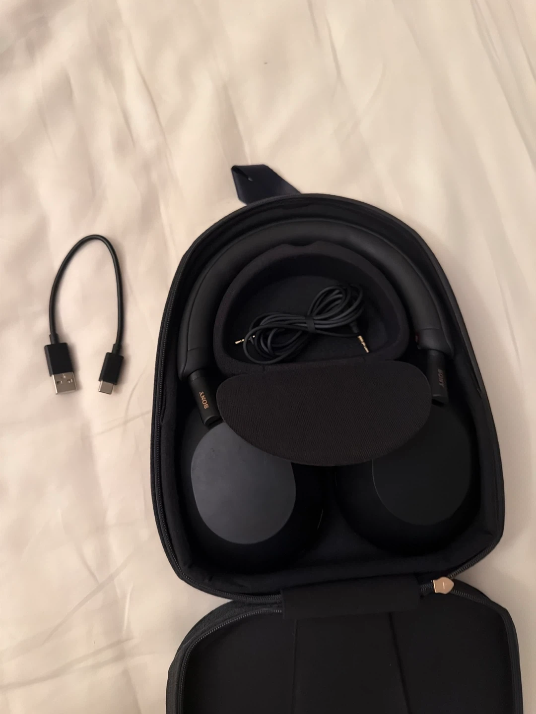 Sony WH-1000XM5 Noise Cancelling Headphones - photo 3
