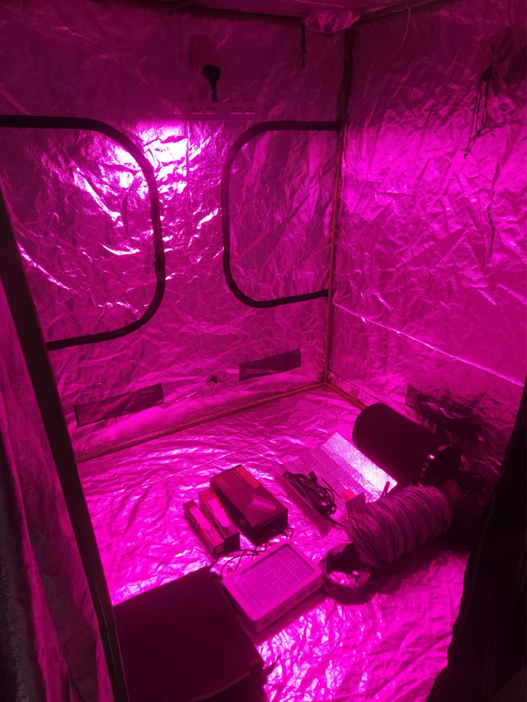 Grow Tent Kit with LED Light and Fan