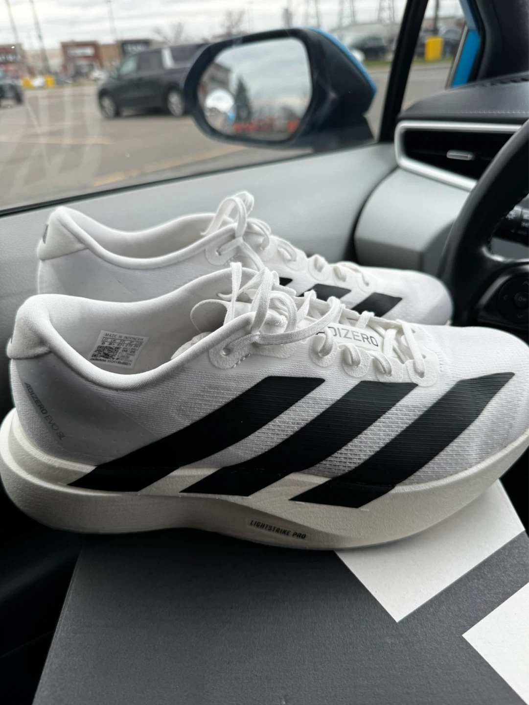 Adidas adizero evo sl size 9 - photo 2