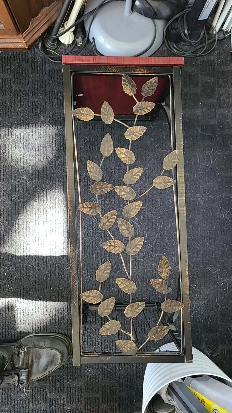Decorative Metal Leaf plant shelf - photo 2