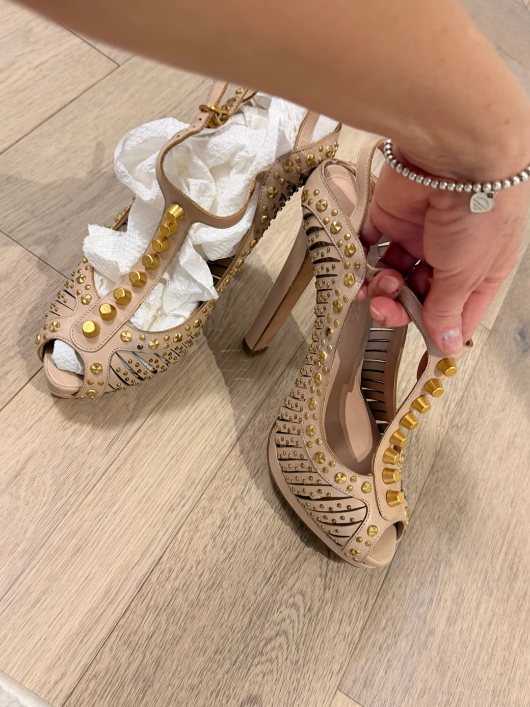 Alexander McQueen Studded Heels Size 38 - photo 2