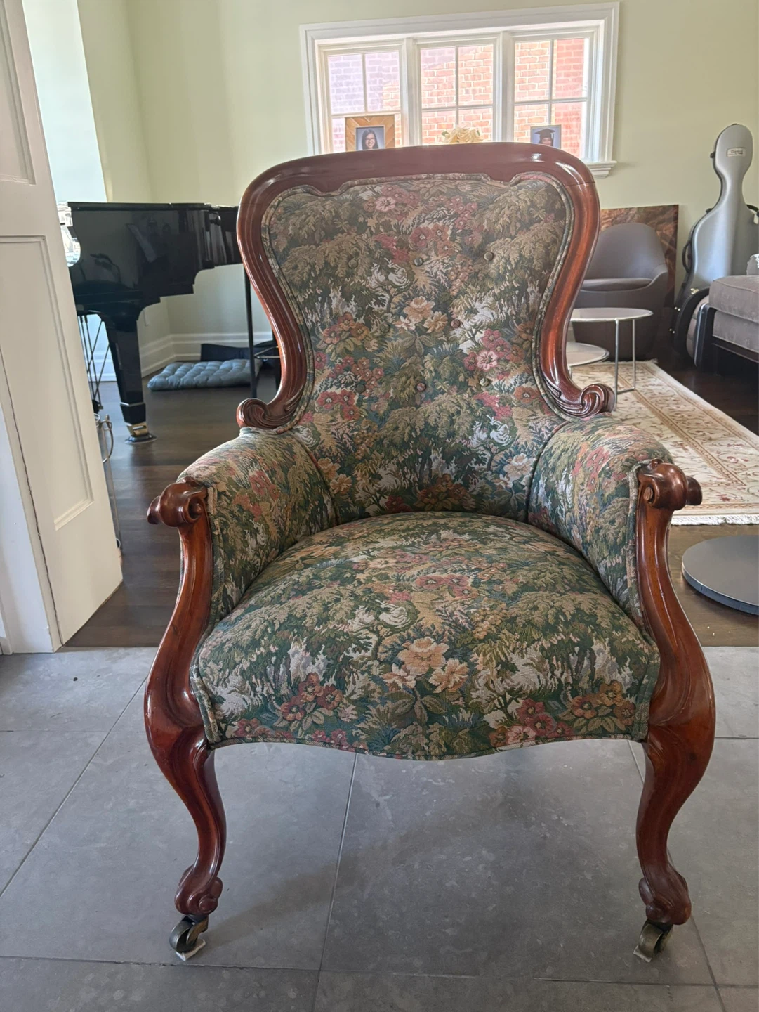 Vintage Armchair Floral Upholstery - photo 2