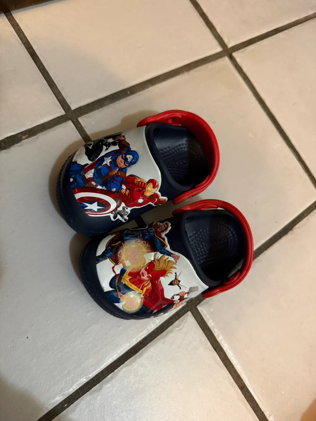 Crocs Kids Avengers Clogs Size c6