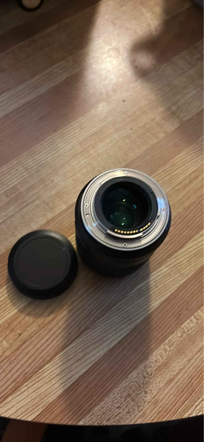 Canon rf 85 mm f2 lens - photo 2