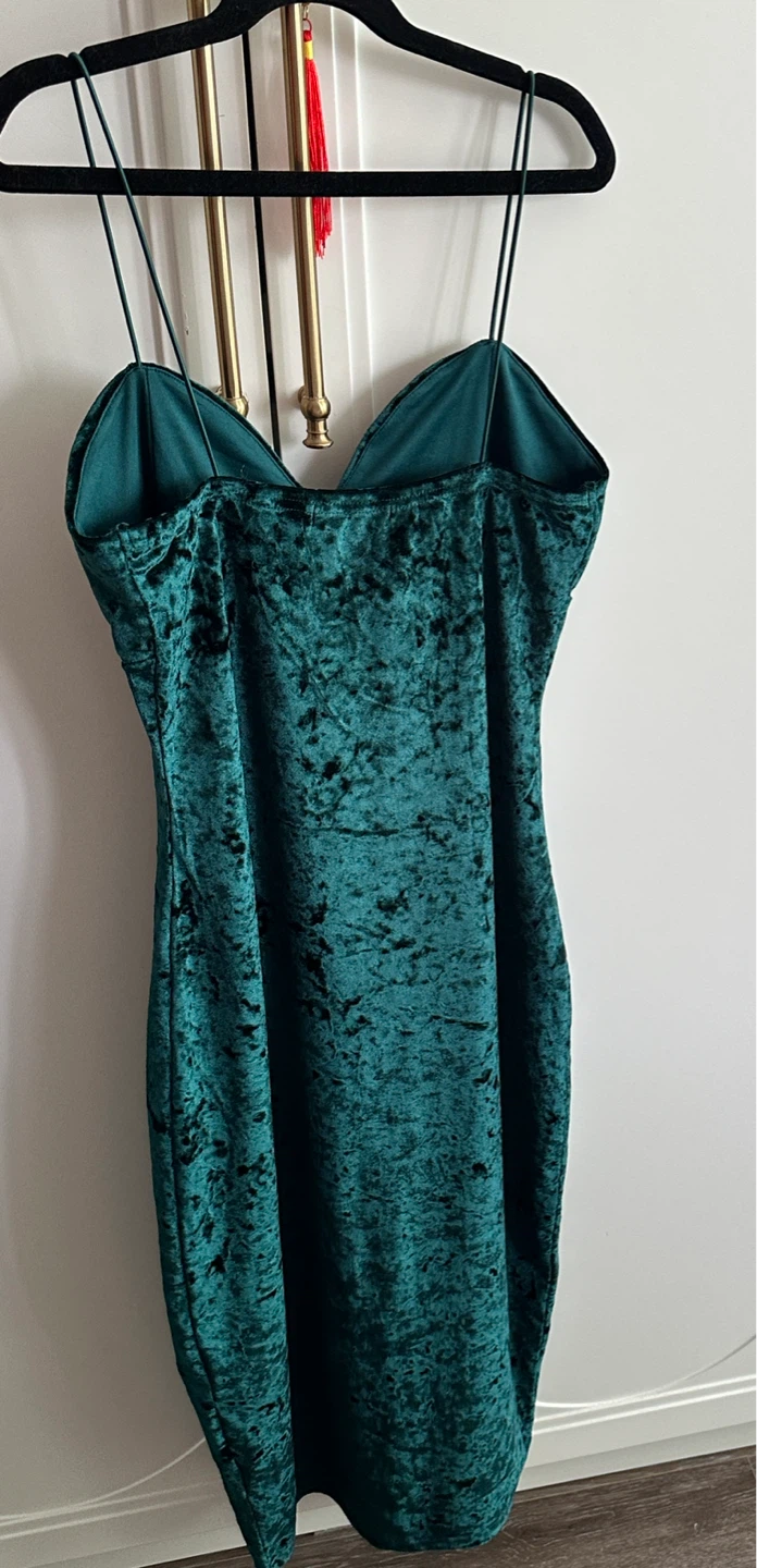 Forever 21 Green Velvet Crushed Slip Dress Size S/P/C - photo 3