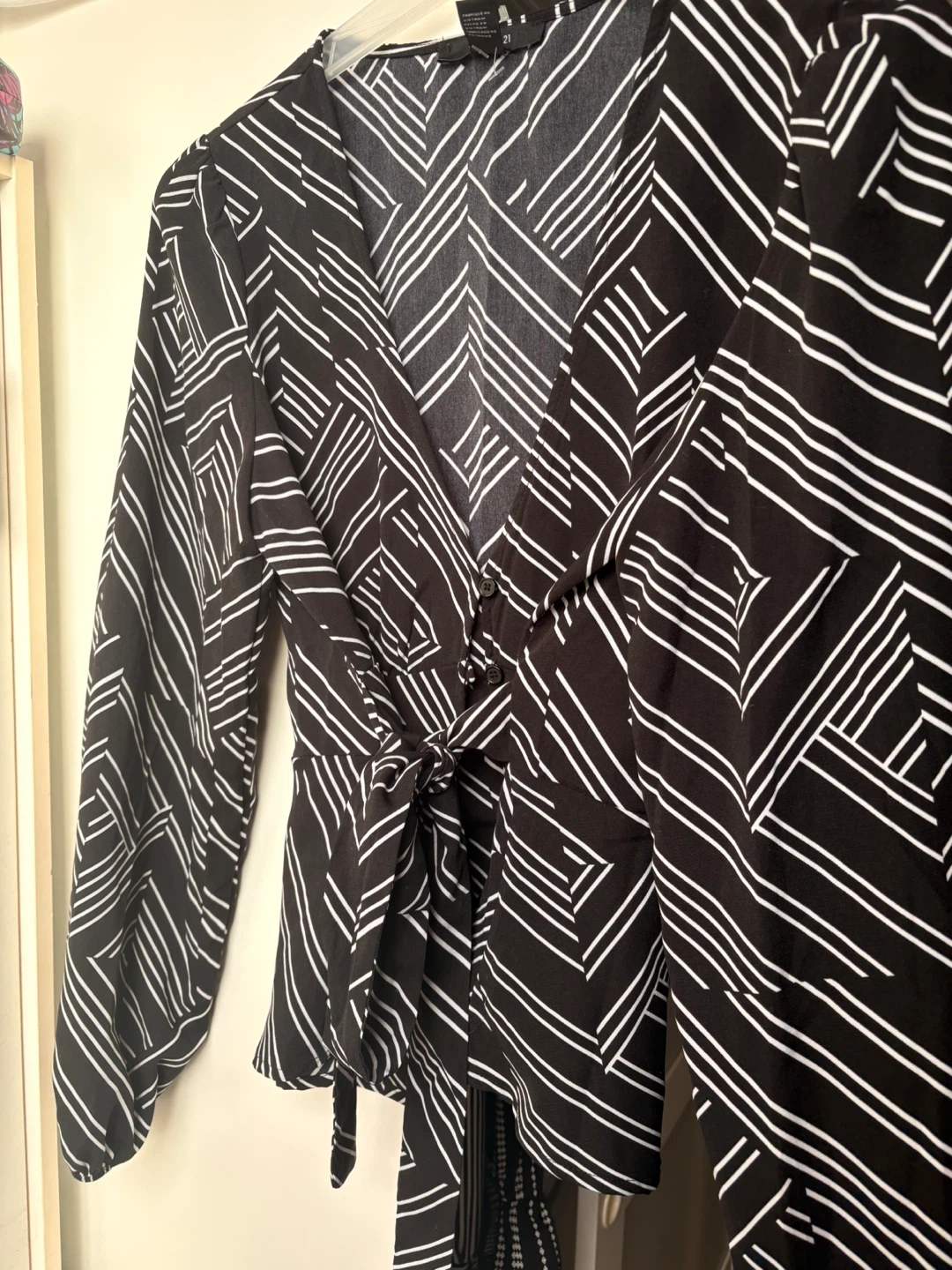 Forever 21 Black & White Geometric Print Wrap Blouse - Size L