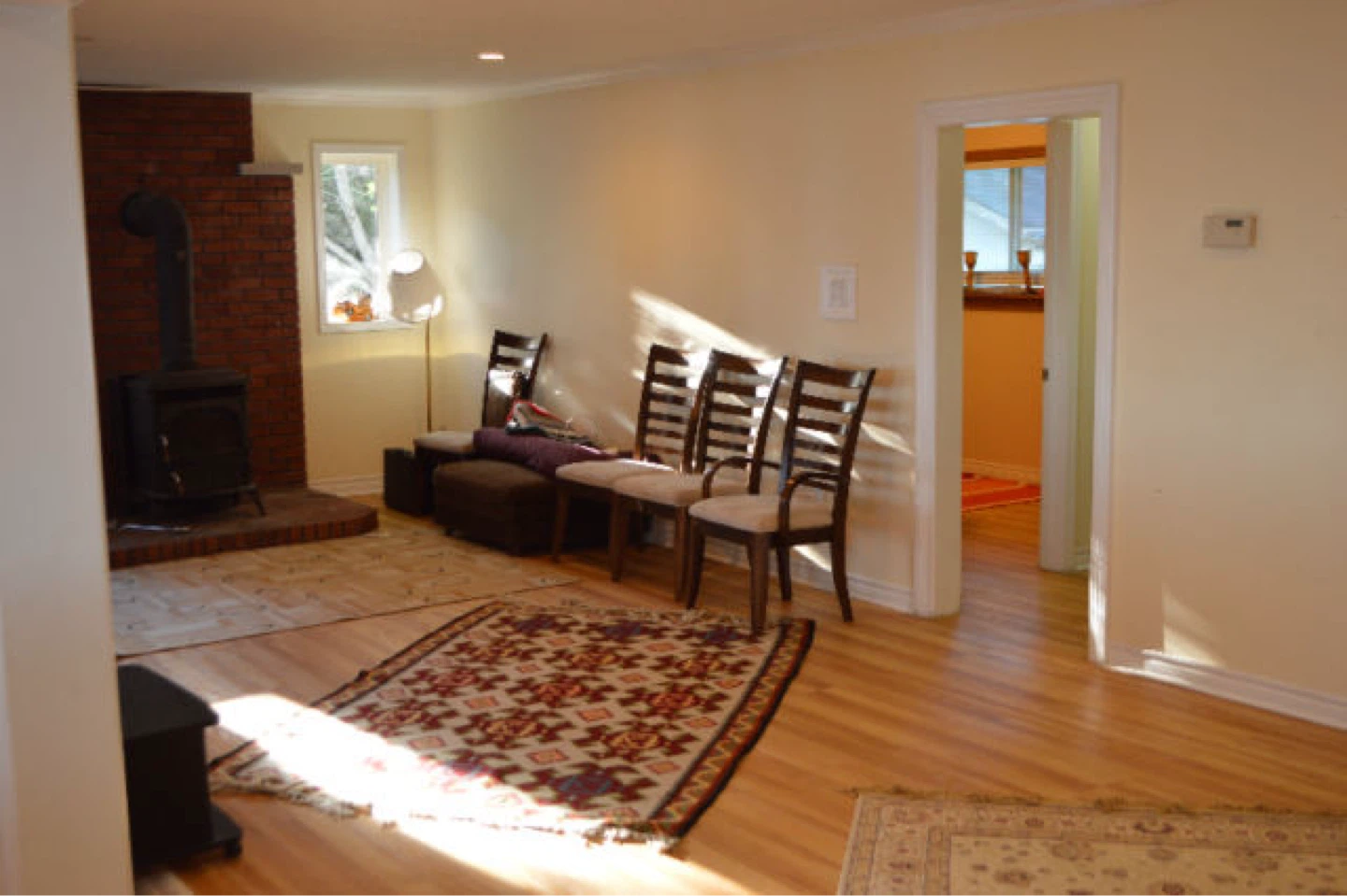 Wooden rocking chair and ottoman - photo 4