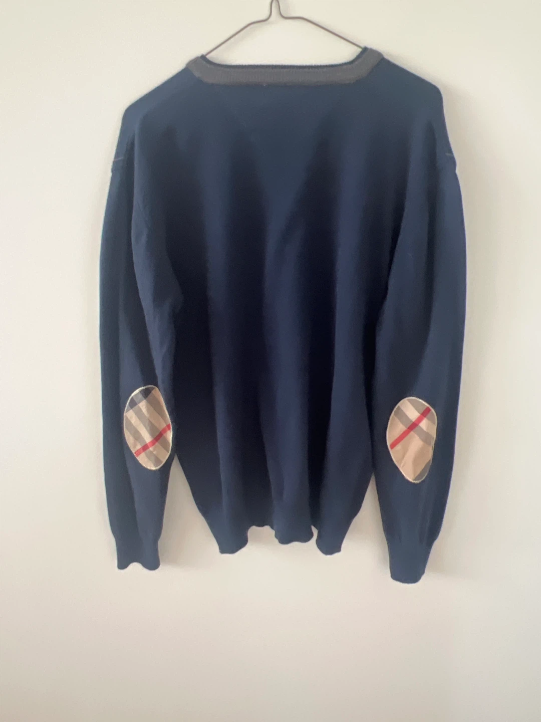 Burberry V-Neck Sweater - Navy - Size L - photo 3