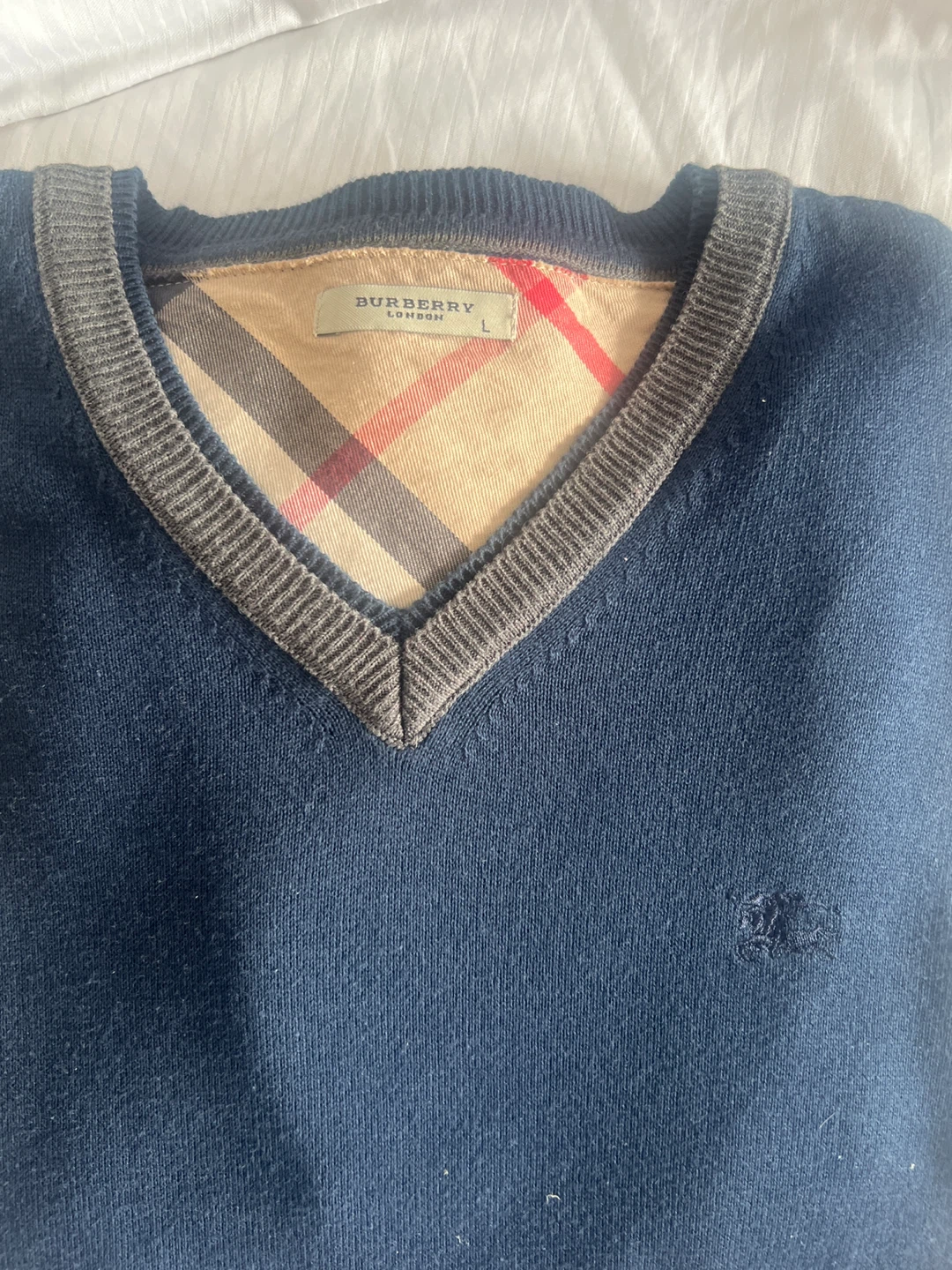 Burberry V-Neck Sweater - Navy - Size L