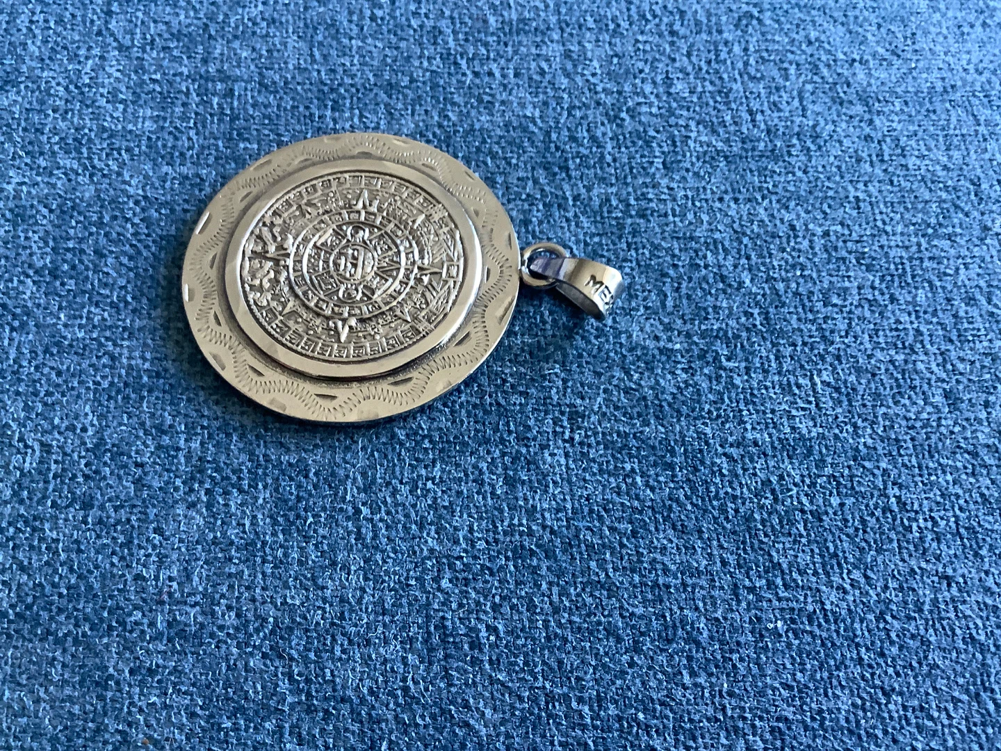 Mexican Pewter Commemorative Medallion/Amulet 🐞 - photo 5
