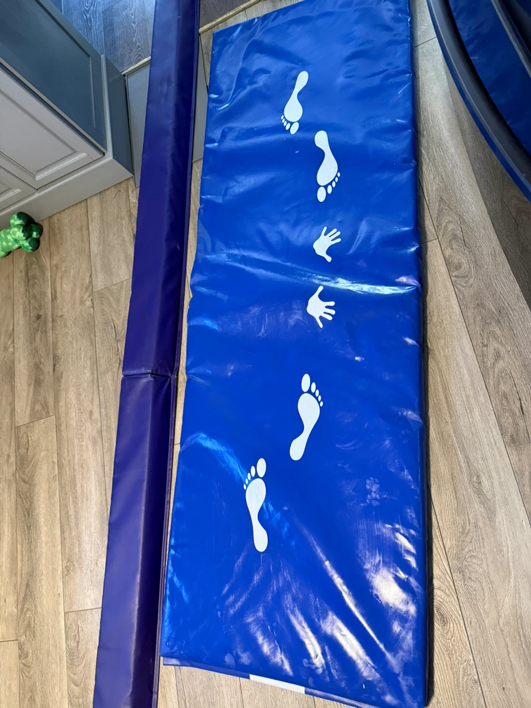 Athletic Training Mat with Footprints - photo 2