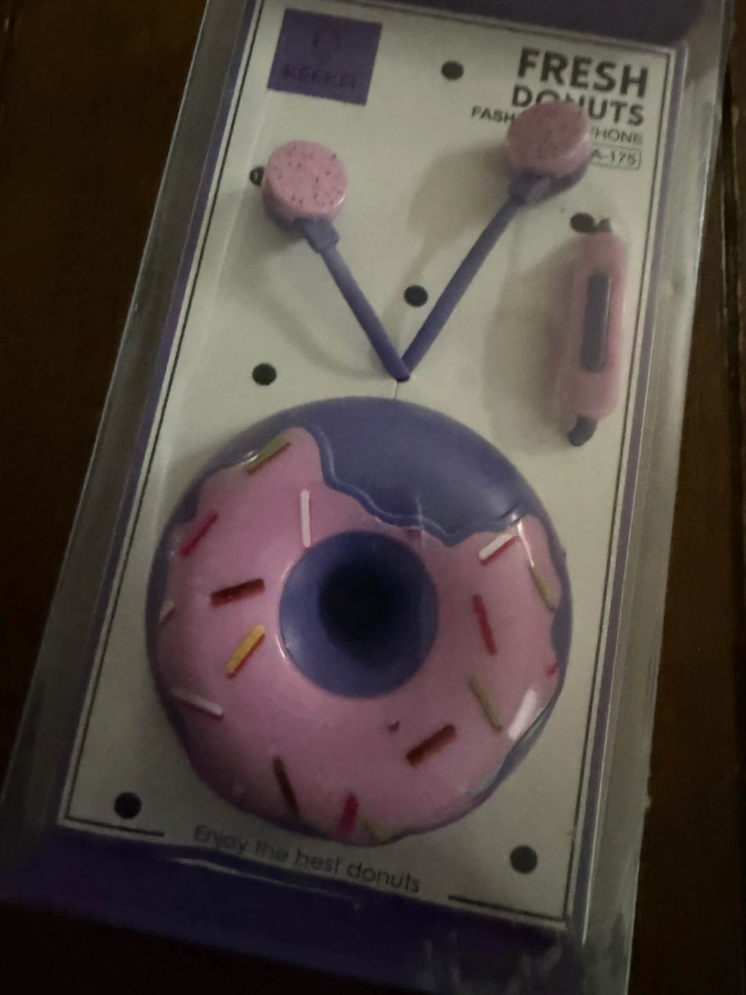 Brand new  Donuts Fashion Earphone KA-175 - photo 3