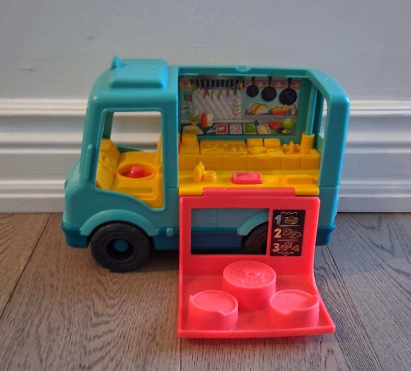 Fisher-Price Little People Food Truck