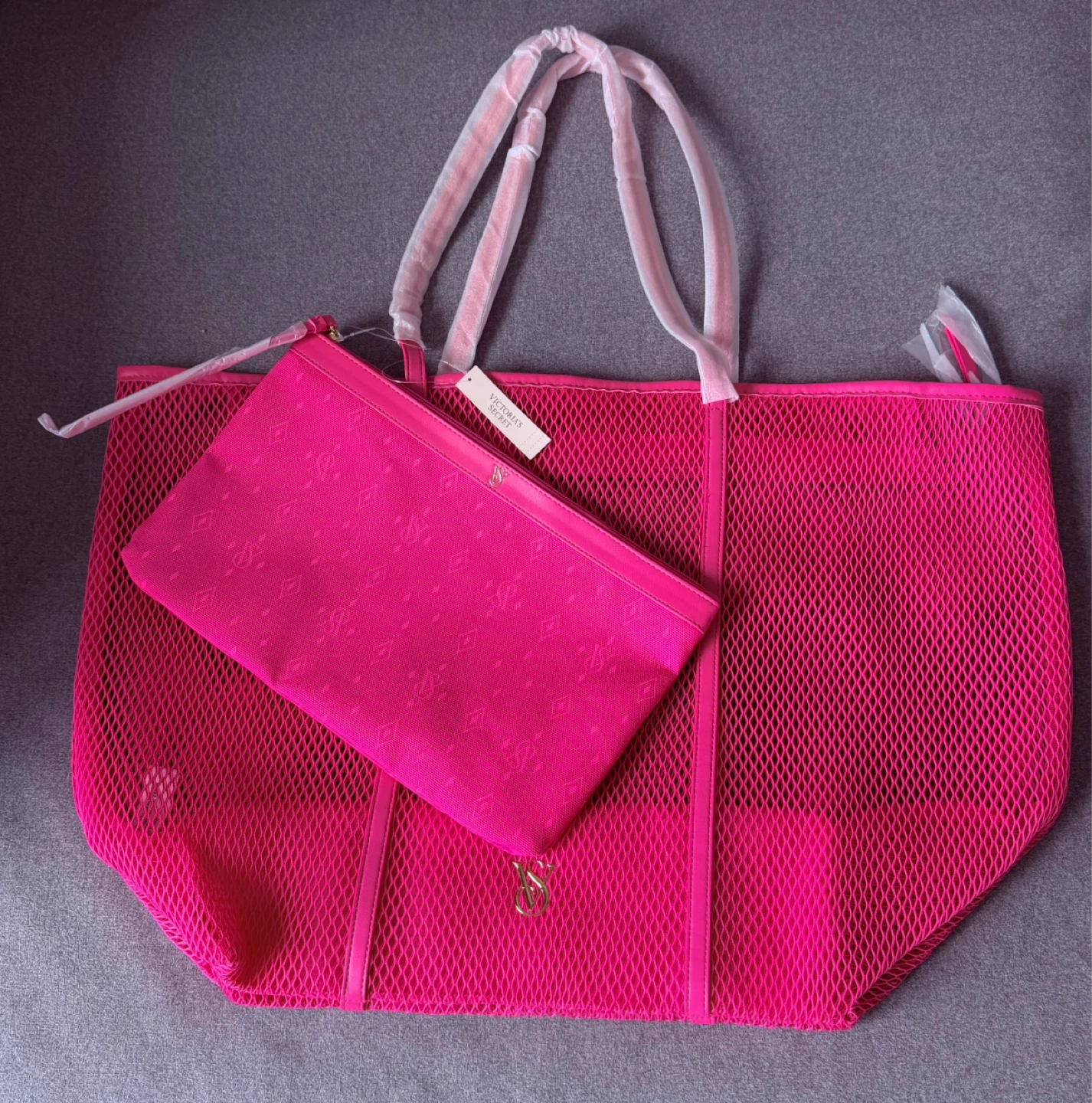 NEW Victoria's Secret Large Mesh Tote & Pouch Set - photo 3