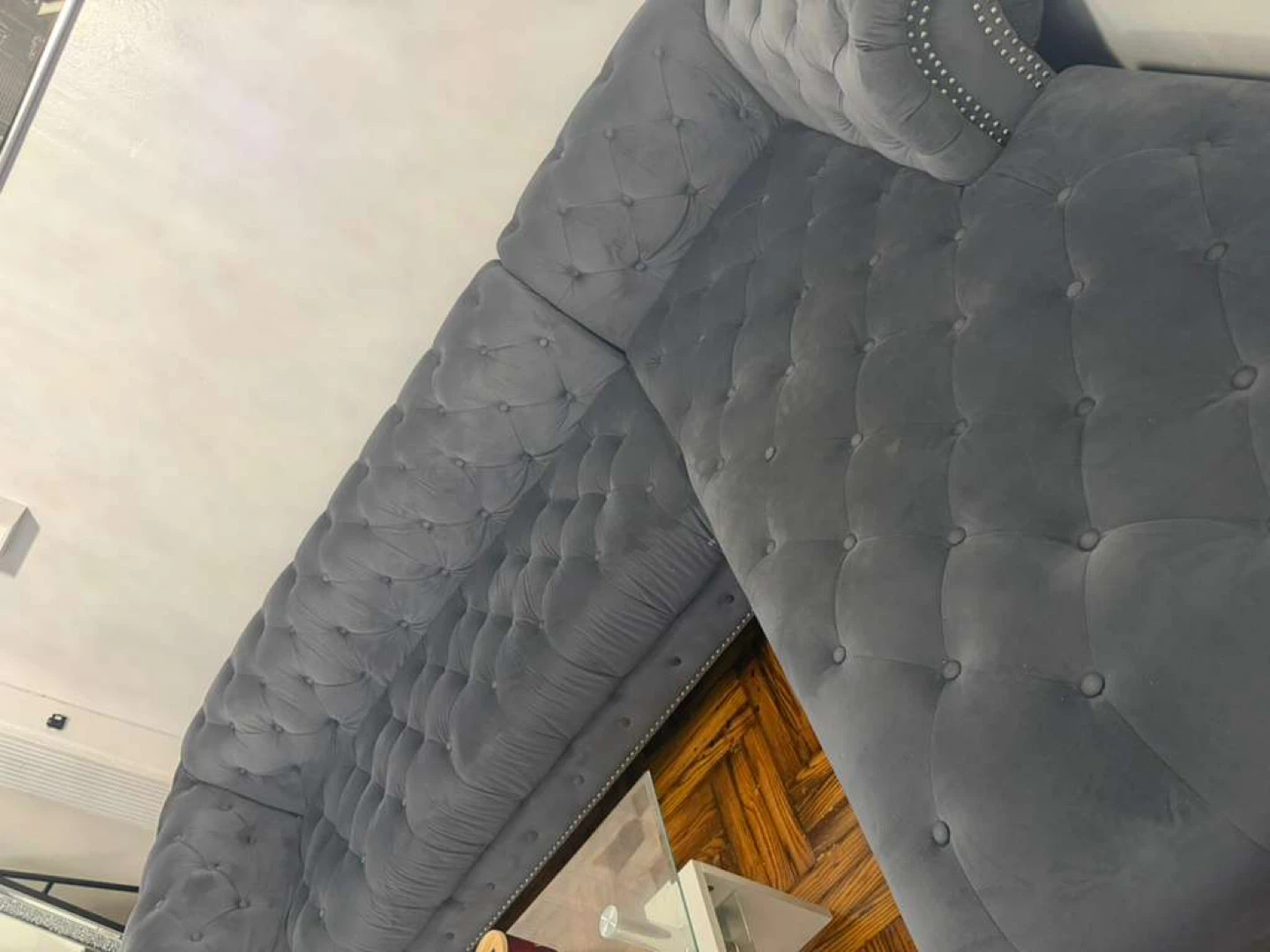 Tufted Sectional Sofa
