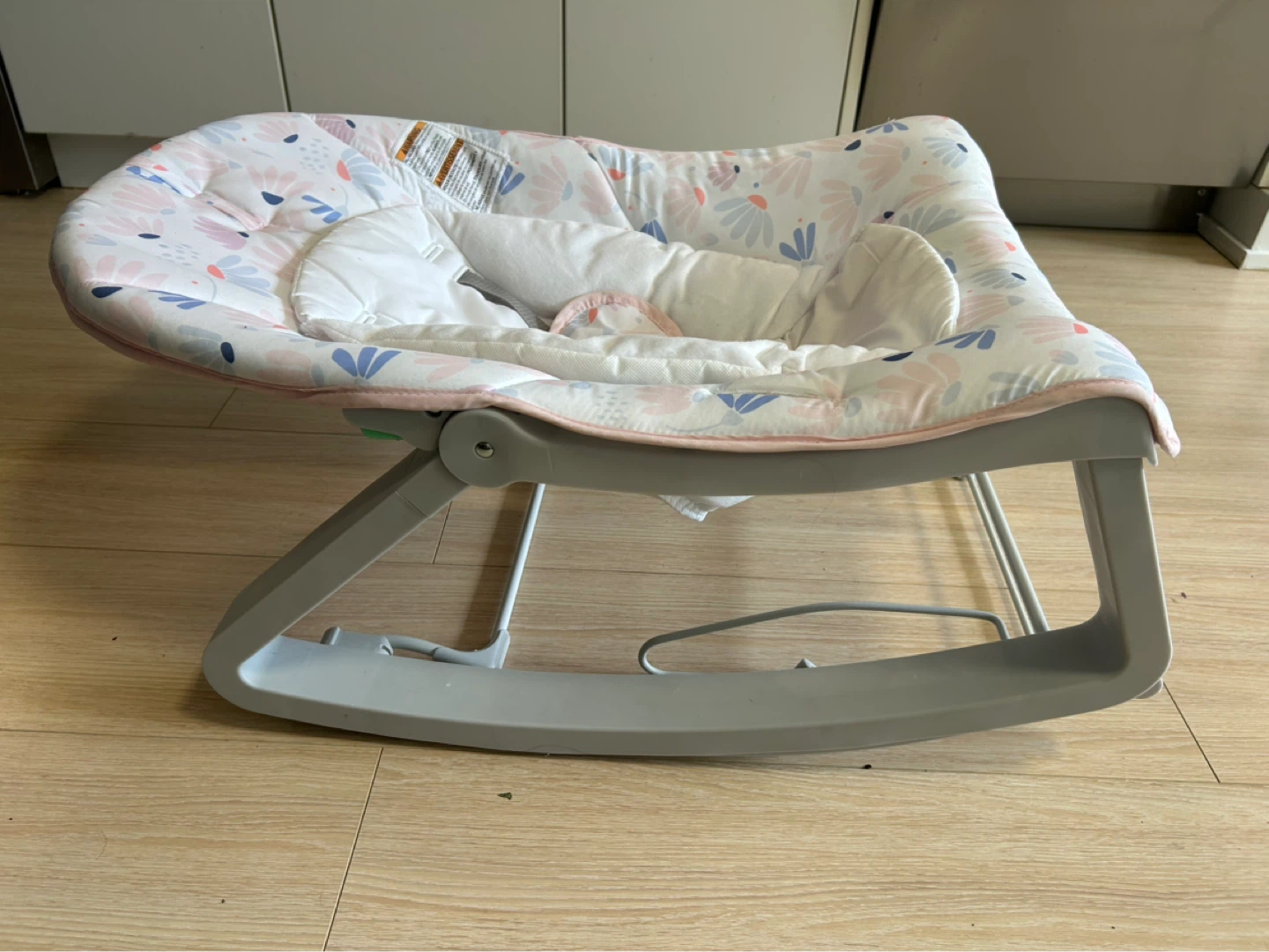 Baby Bouncer Seat with Floral Print