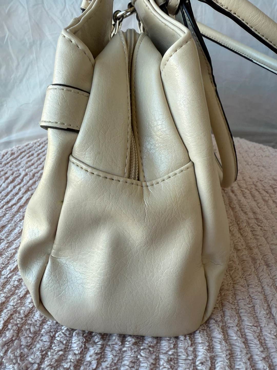 Rosetti Cream Faux Leather Tote Handbag - photo 4
