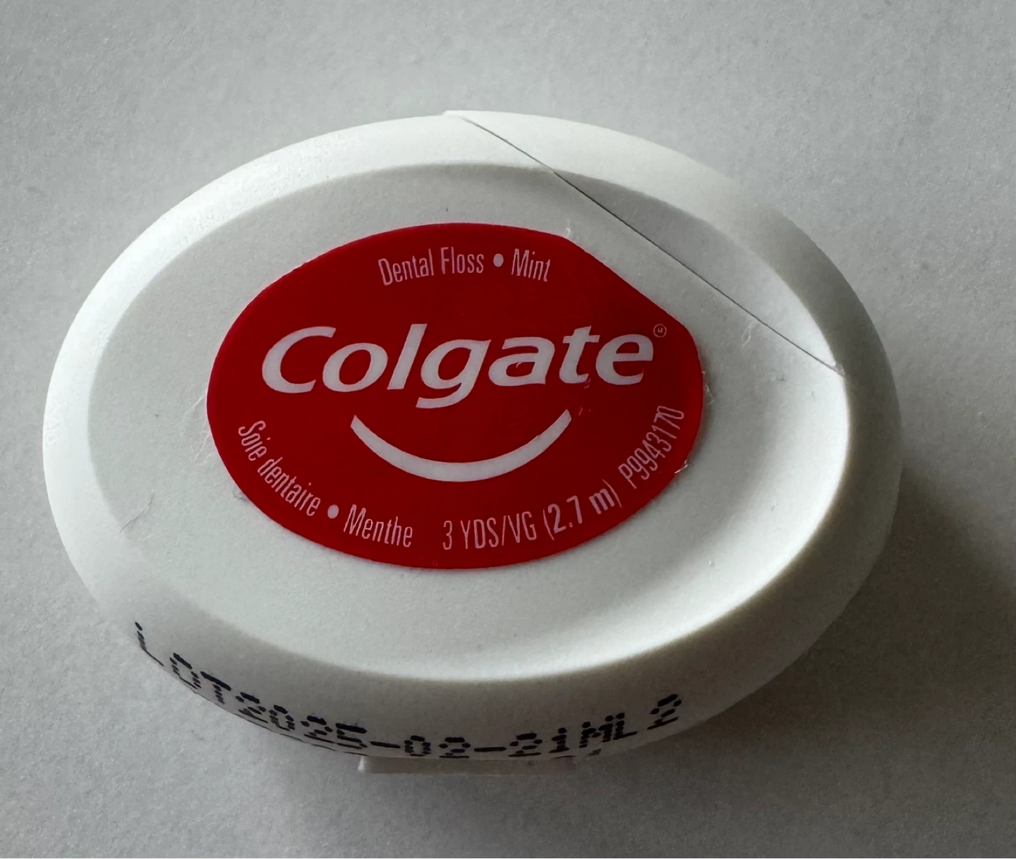 Colgate Dental Floss - Mint - photo 2