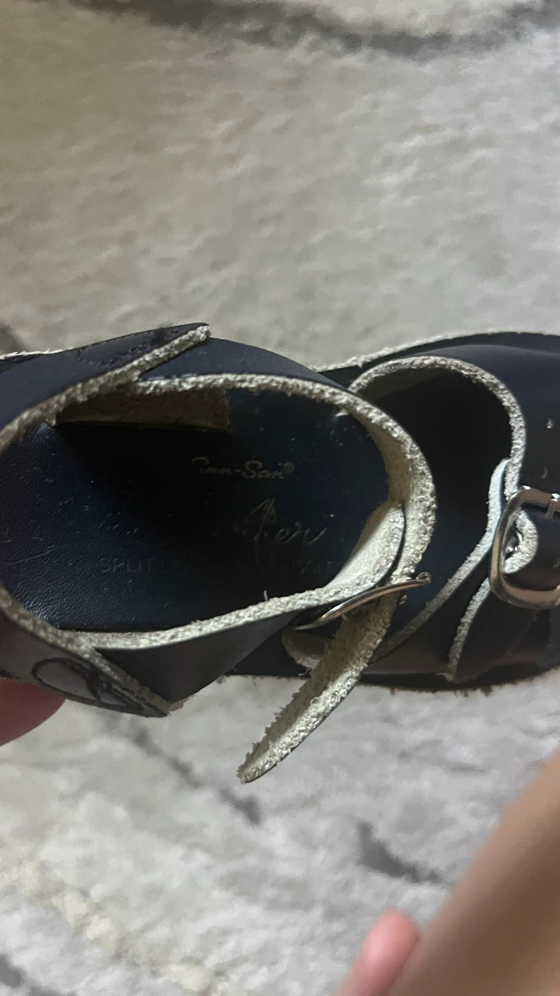 Salt Water Sandals - Navy Blue - Size 7C toddler - photo 3