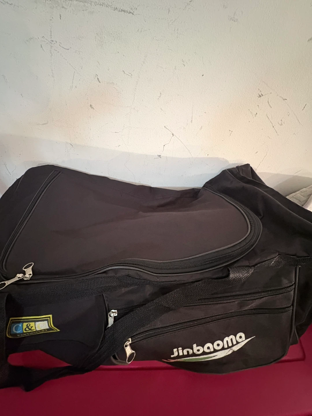 Jinbaoma Black Duffel Bag with Multiple Compartments - photo 3