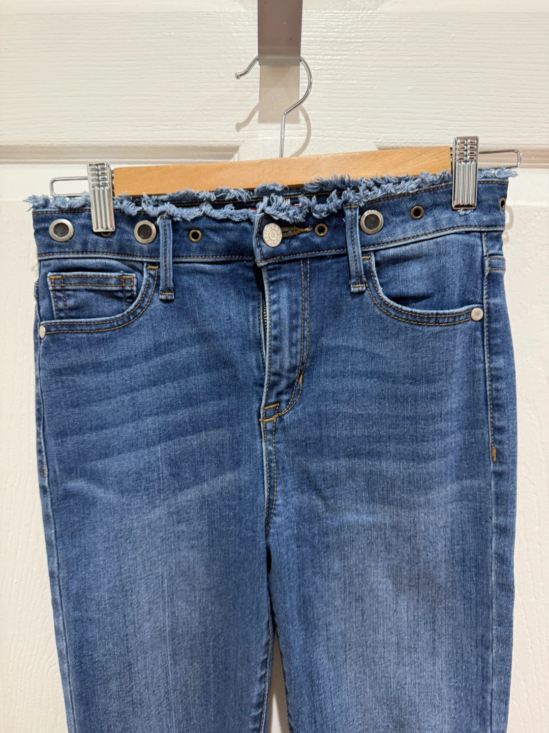 Women’s blue jeans - photo 2