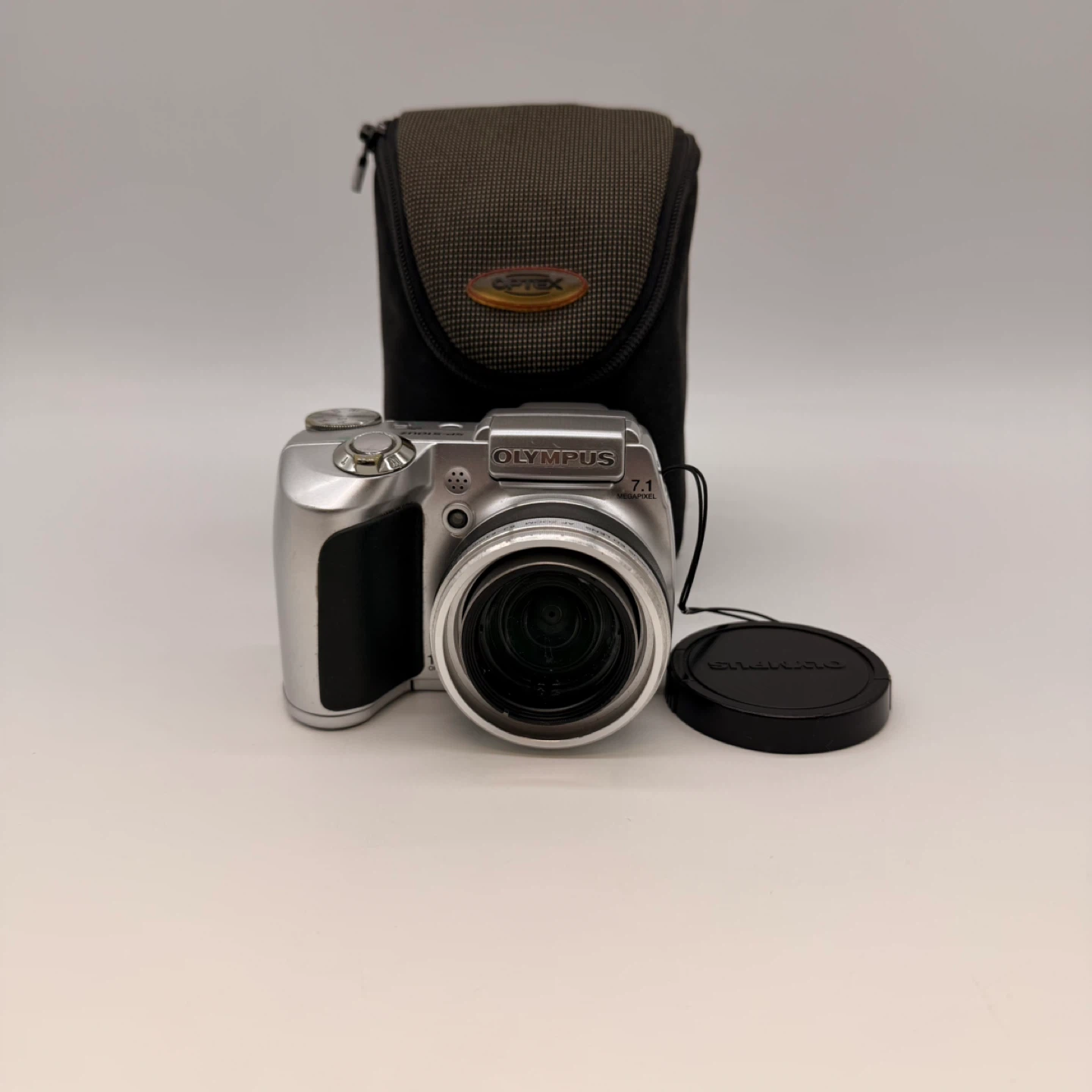 Olympus SP-510UZ Digital Camera - Silver