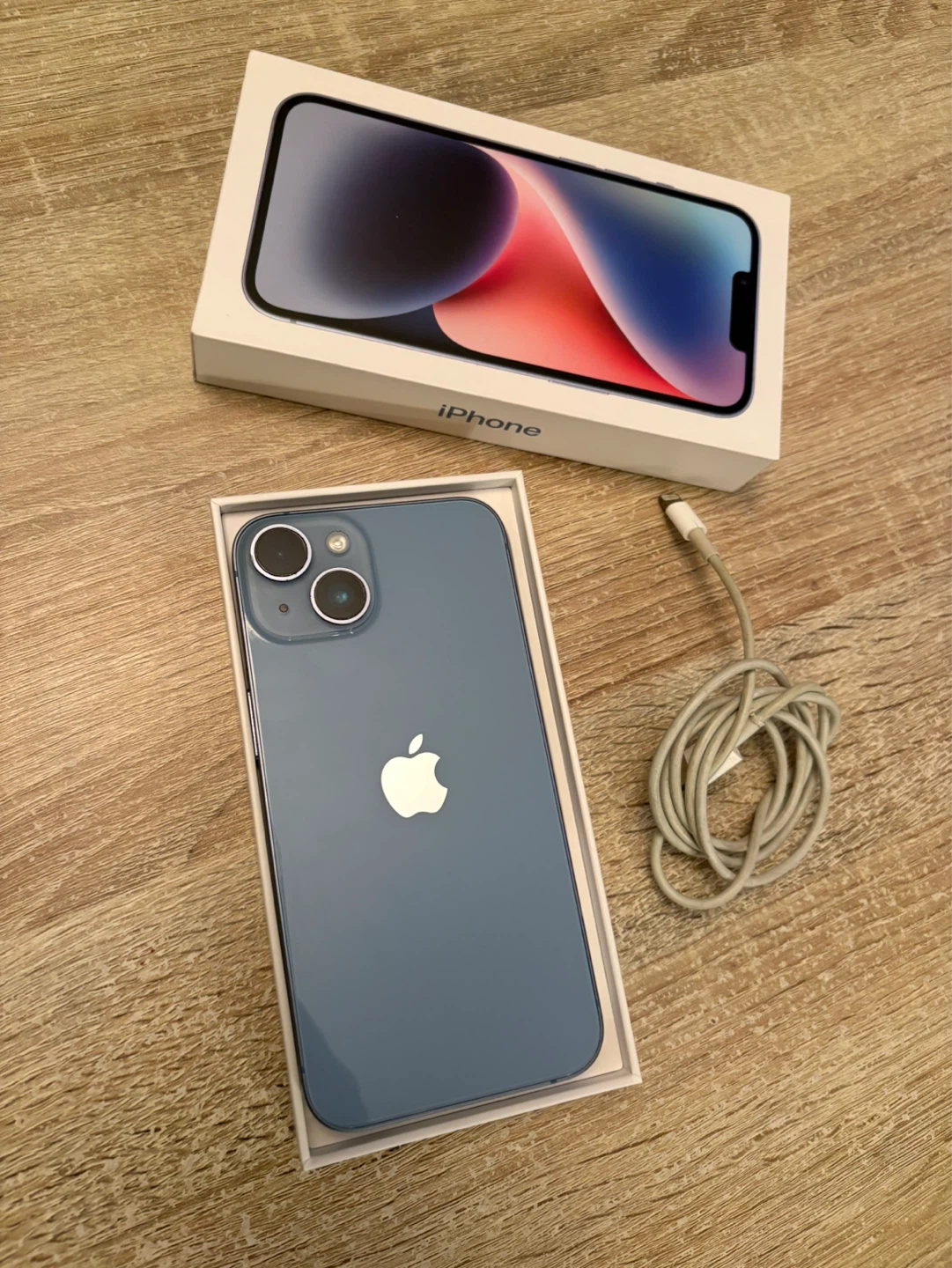 Apple iPhone 14