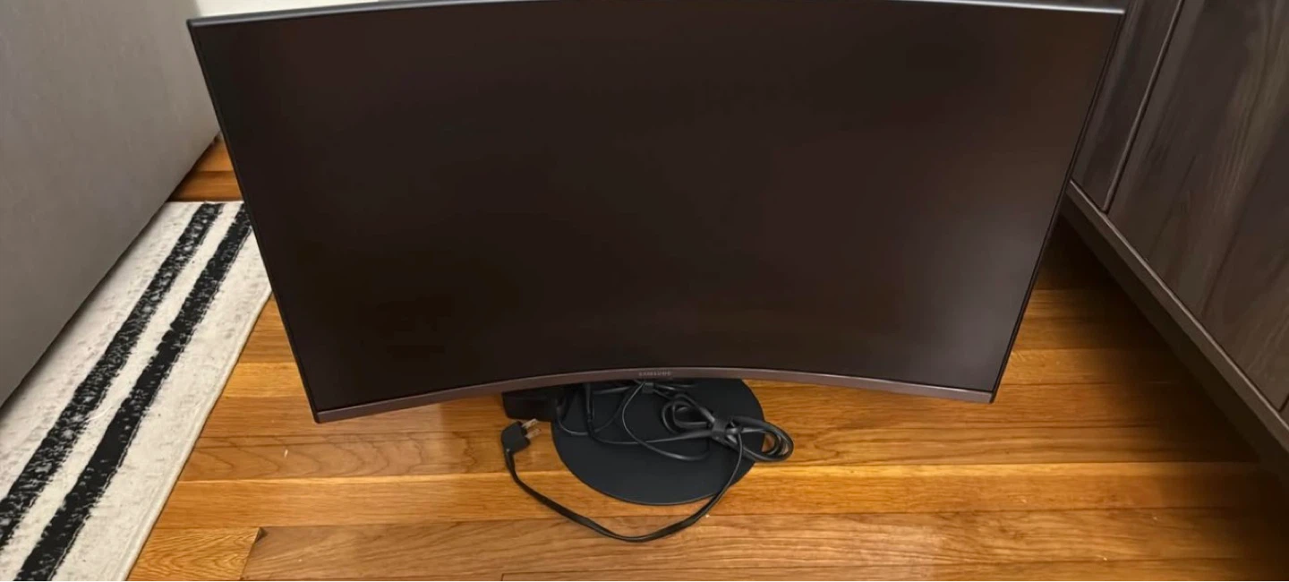 Samsung Curved Monitor