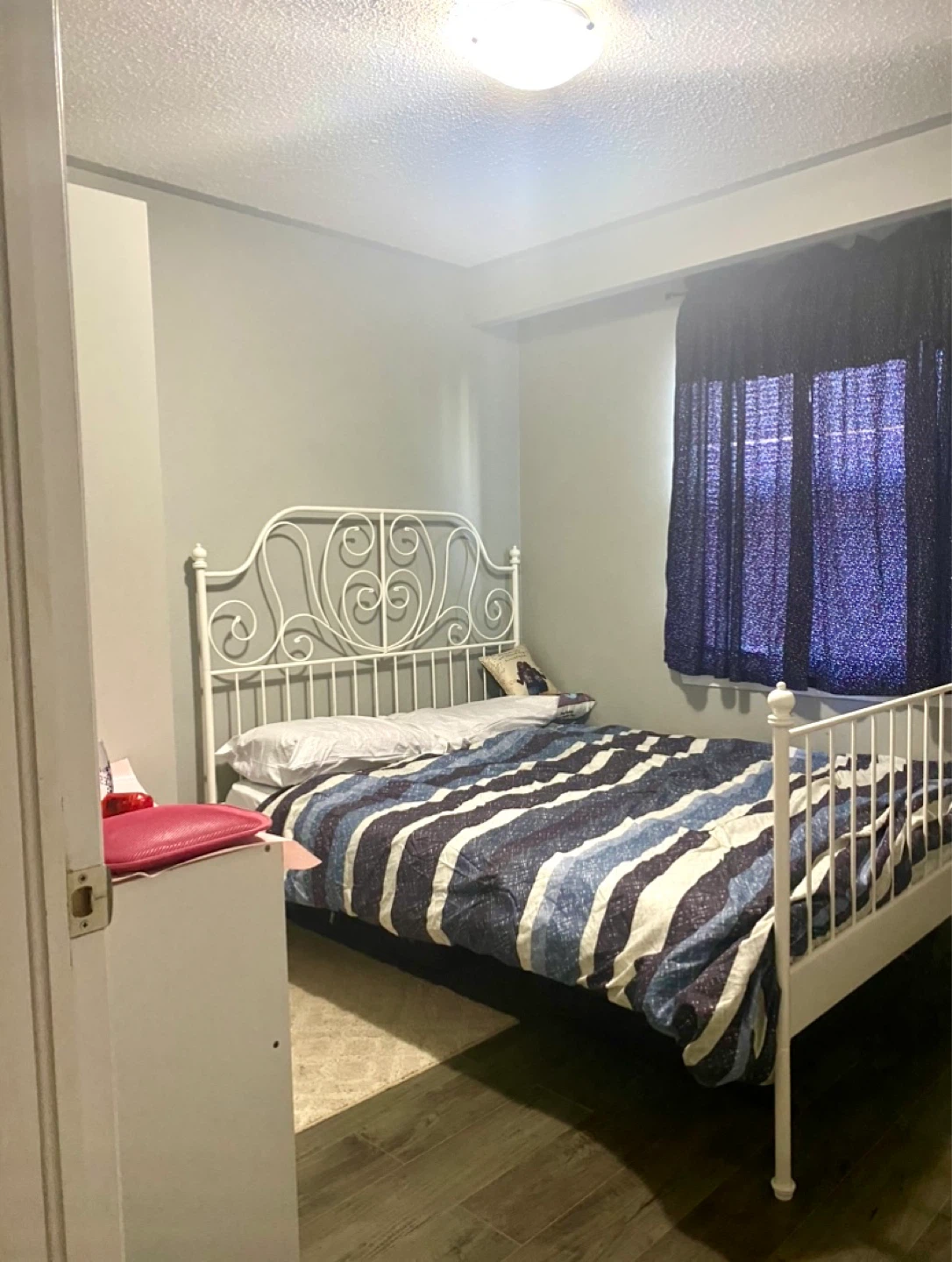 Fully furnished bedroom for rent
