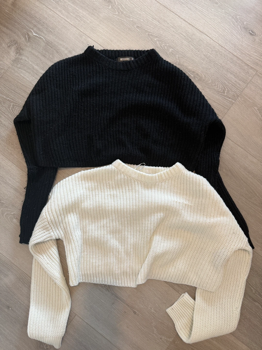 Missguided Black & Cream Cropped Knit Sweaters (Set of 2)