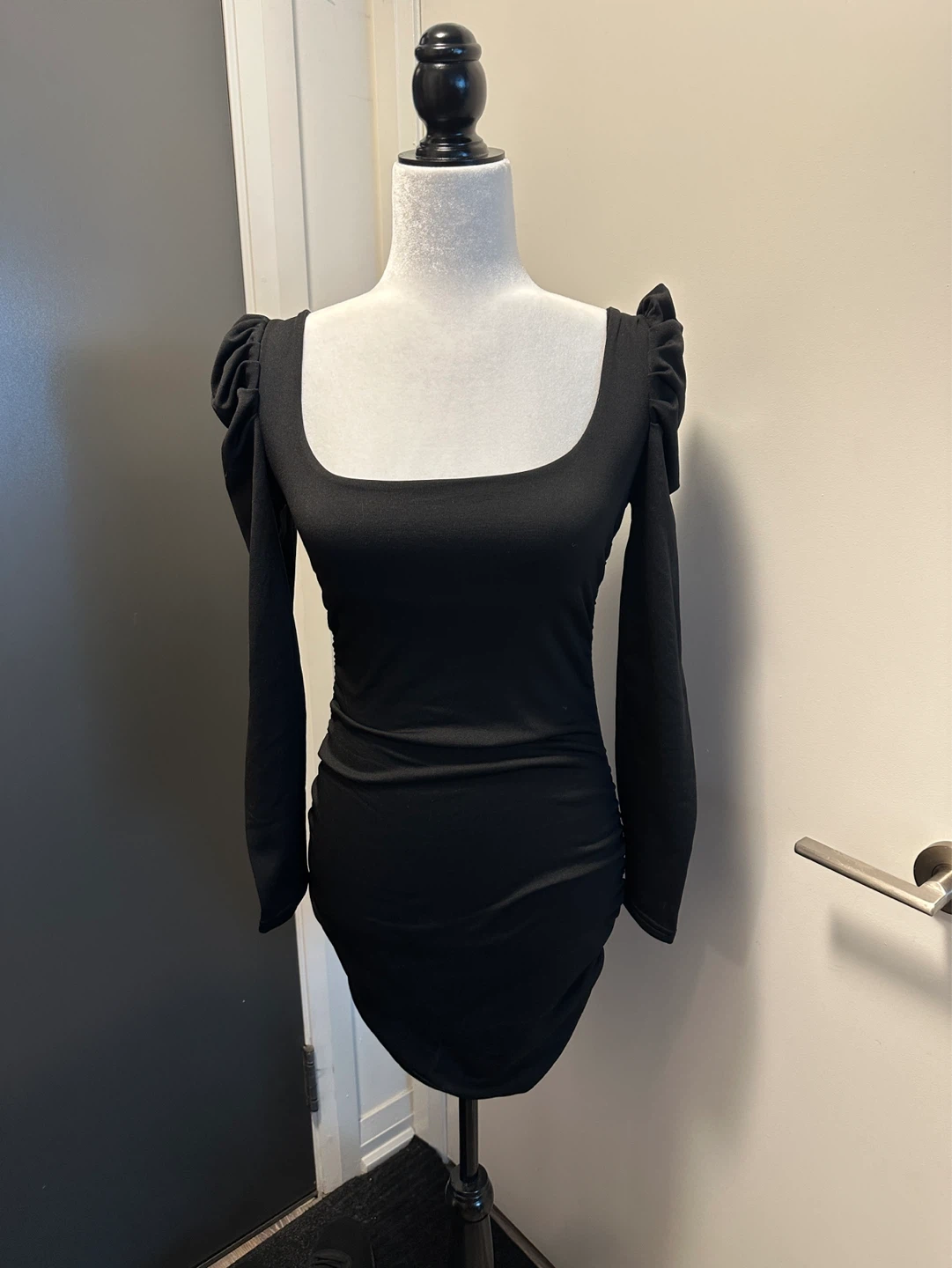 Black Ruched Puff Sleeve Mini Dress S