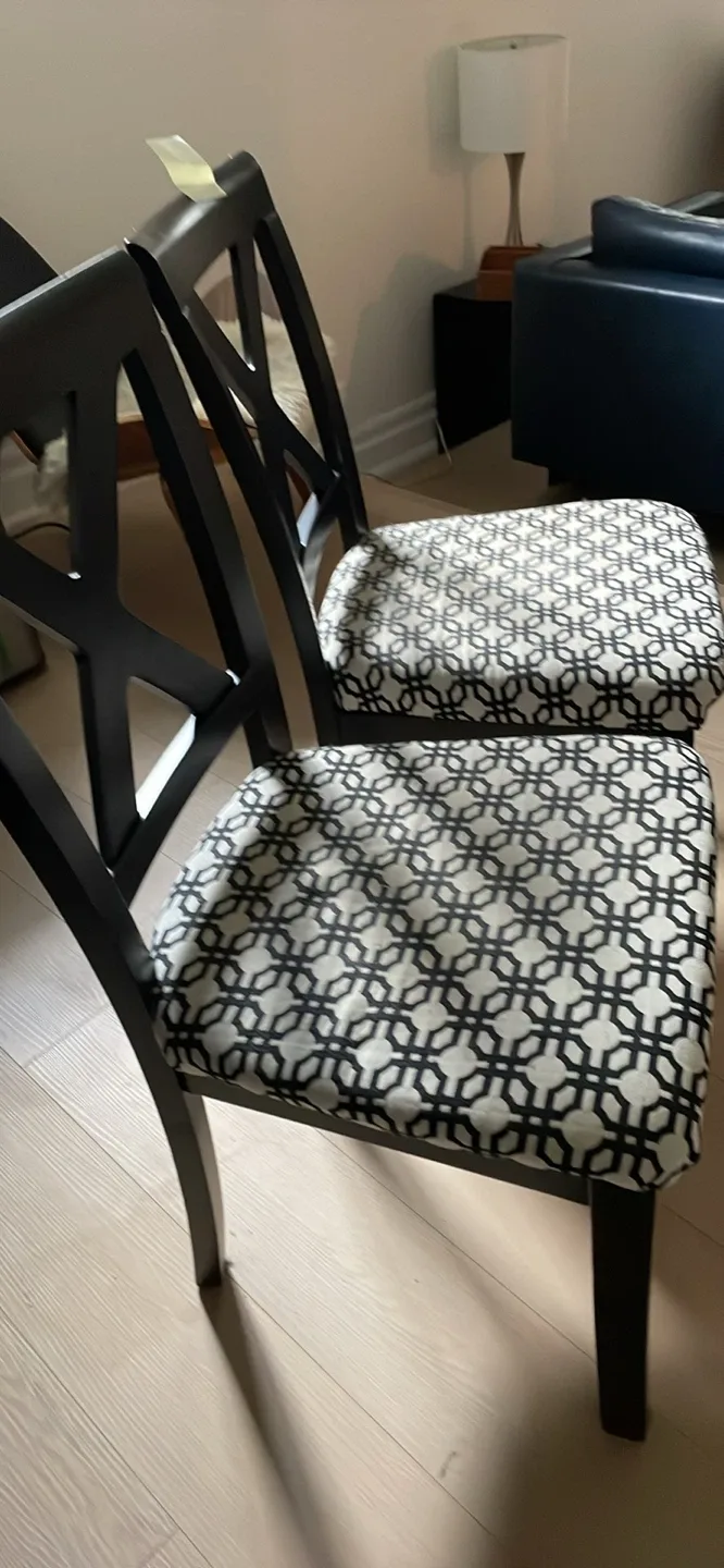 4 dining chairs