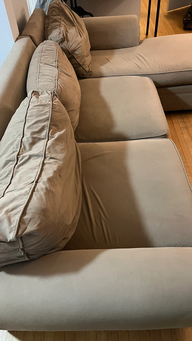 Free Sectional Sofa with Chaise - photo 5
