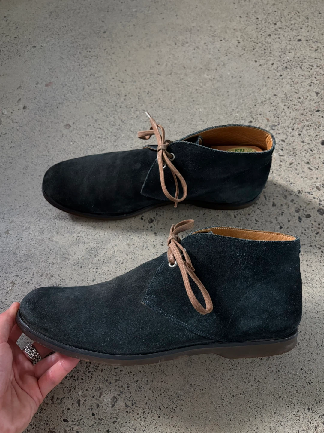 John Varvatos suede chukka boots - photo 2