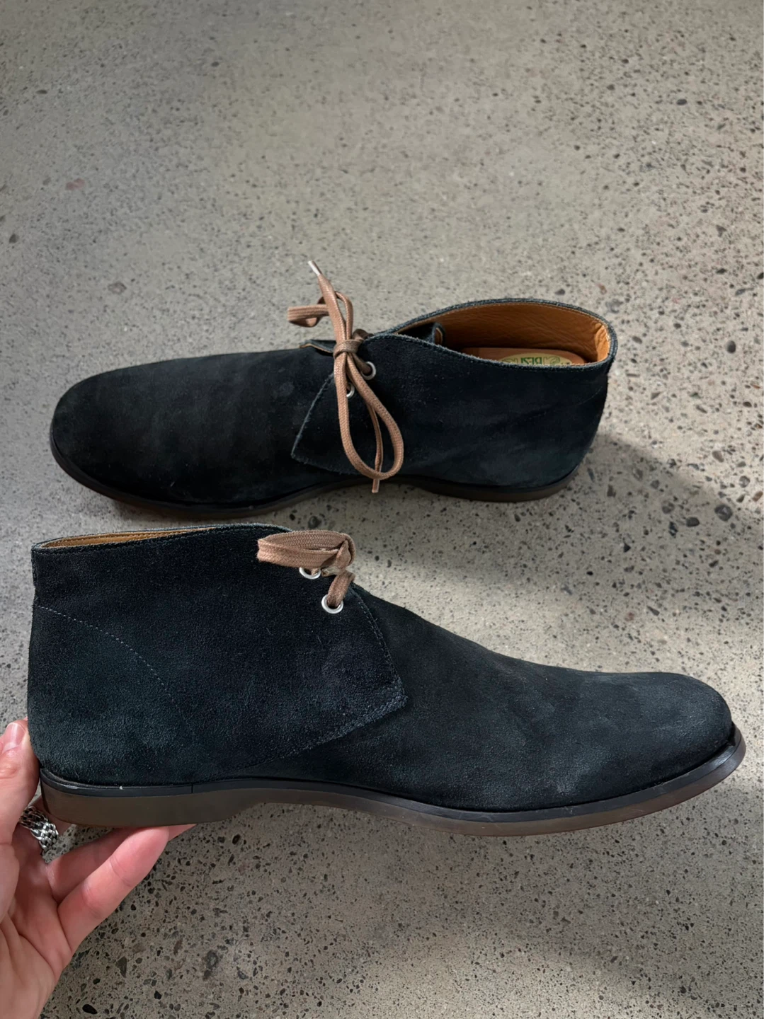 John Varvatos suede chukka boots - photo 3