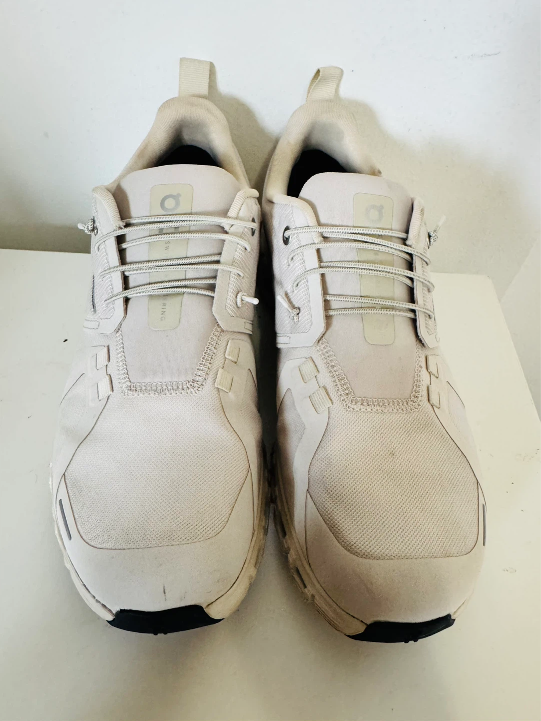 ON womens Cloud 6 Waterproof ‘Pearl Cream’ 8.5US womens - photo 3