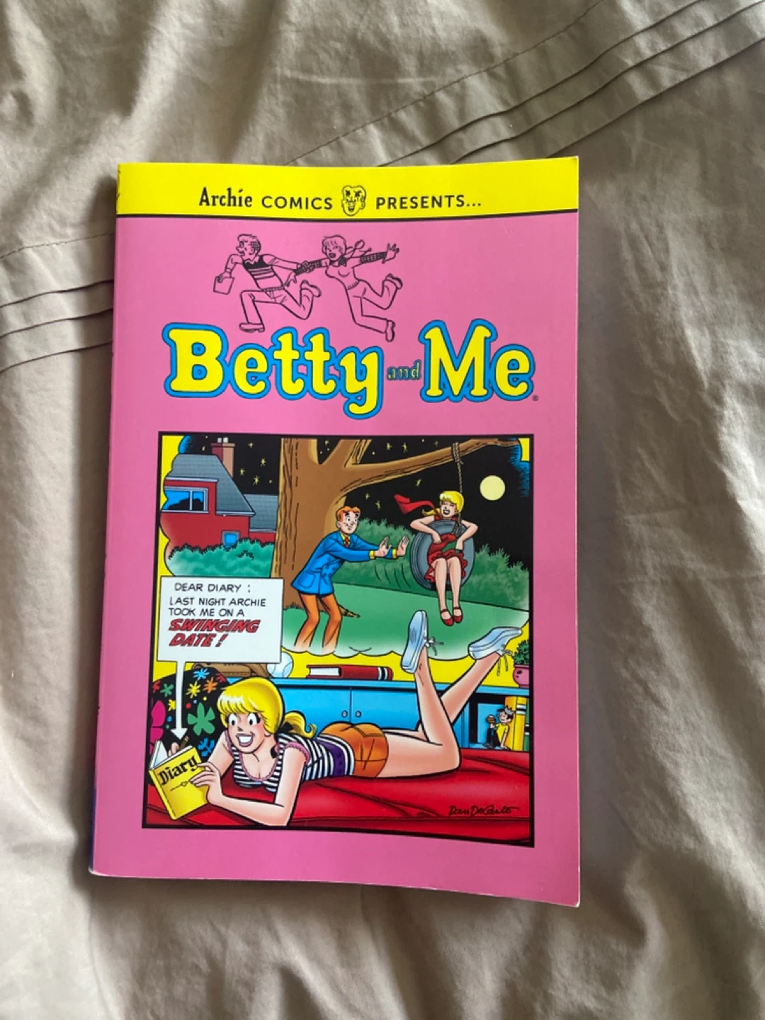 Archie Comics Betty and Me Sweetheart Edition