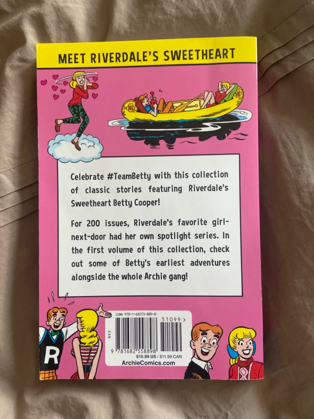 Archie Comics Betty and Me Sweetheart Edition - photo 2