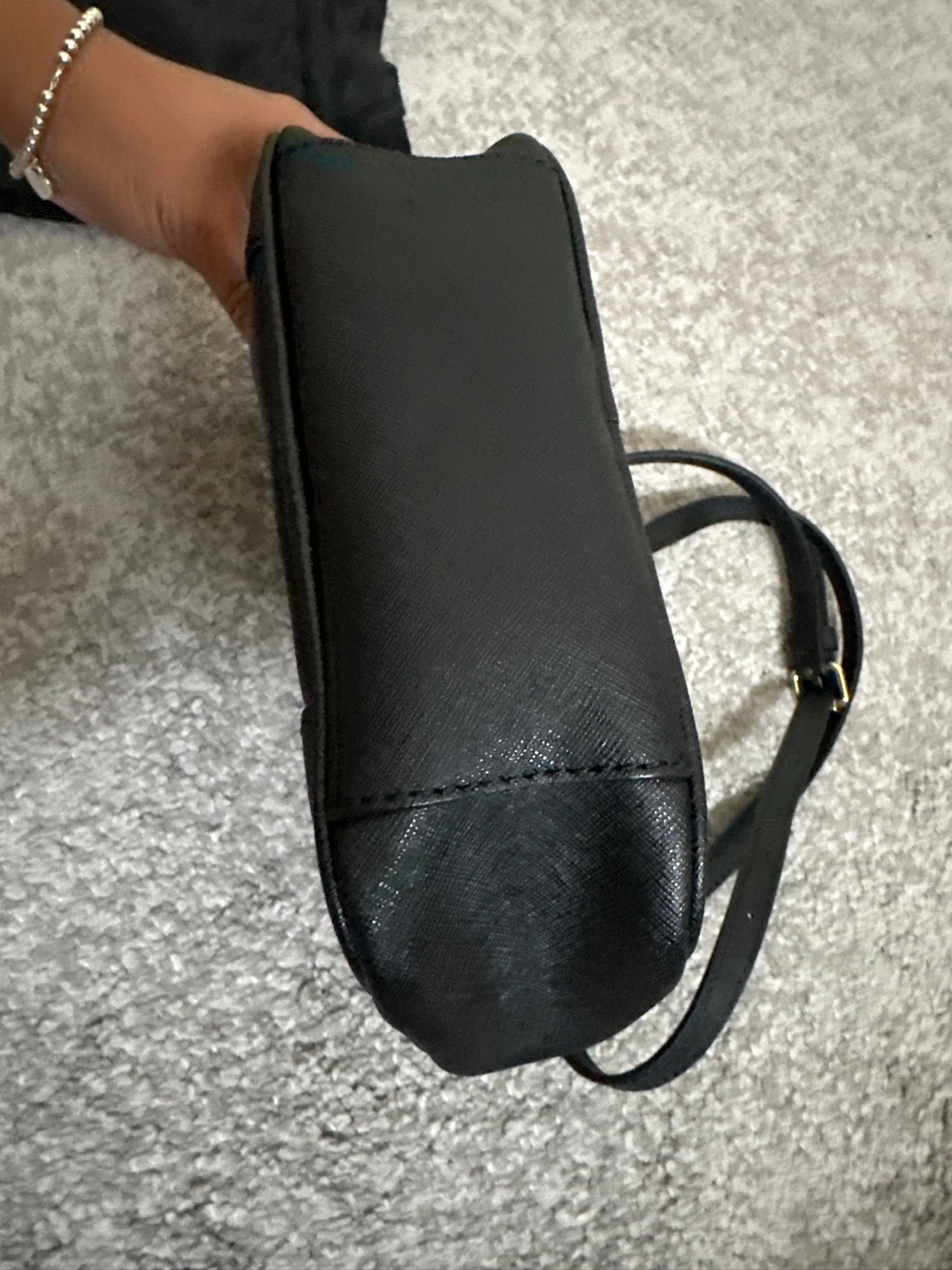 Juicy Couture Black Crossbody Bag with Gold Chain - photo 4