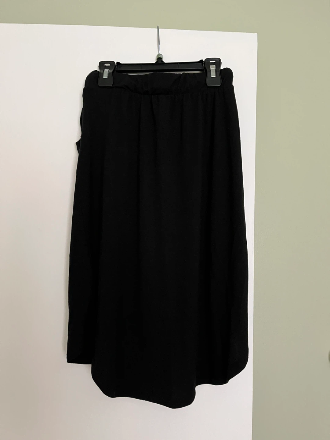 NEW ZENANA Black Skirt With Pockets Size S