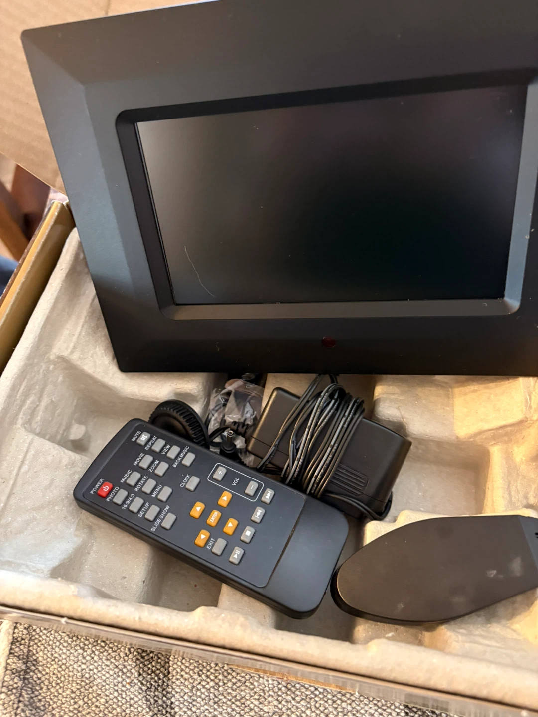 NexStar 7 Inch Digital Photo Frame with Remote - photo 4