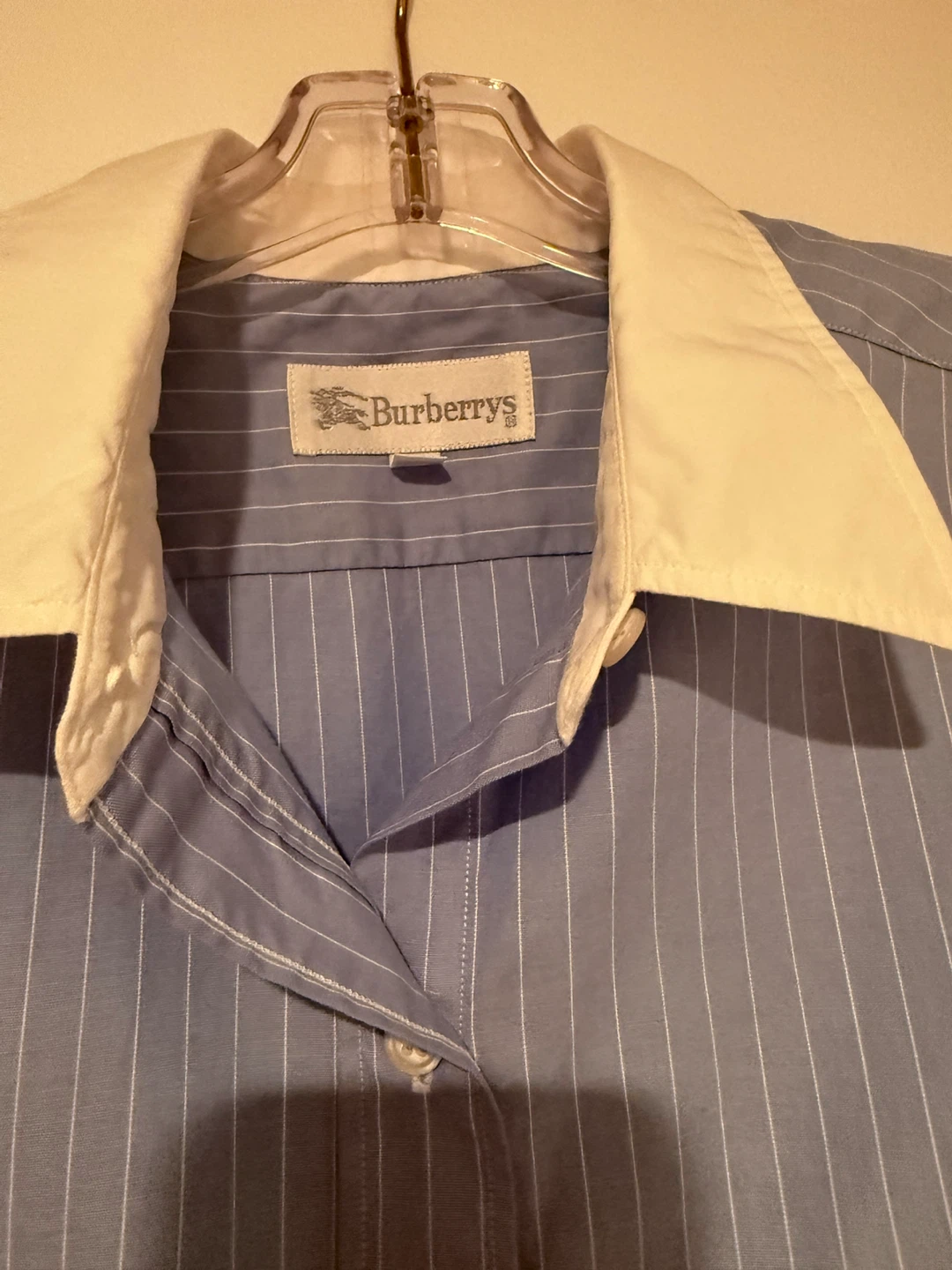 Burberrys Blue Pinstripe Button - photo 4