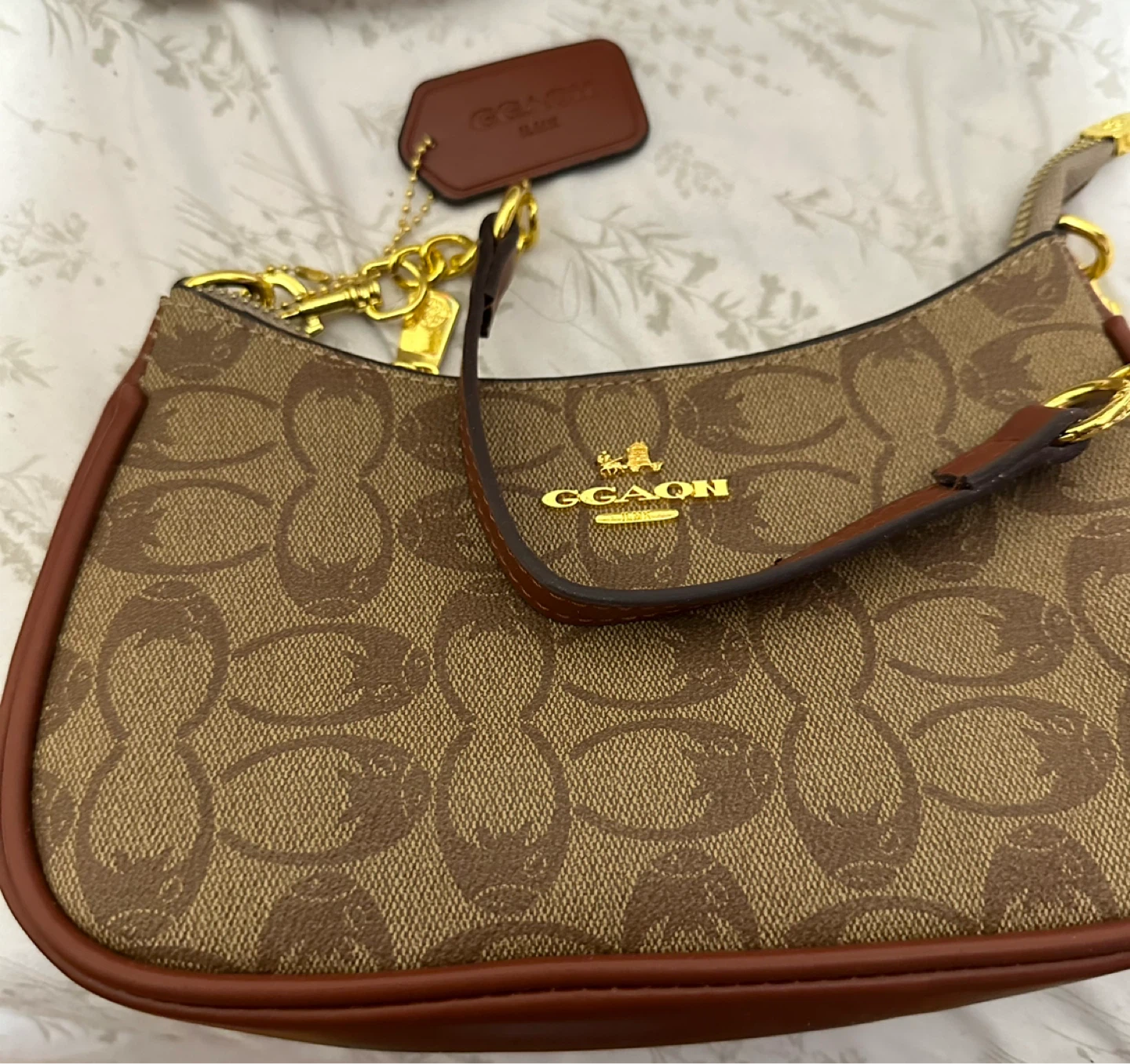 Coach Shoulder Bag