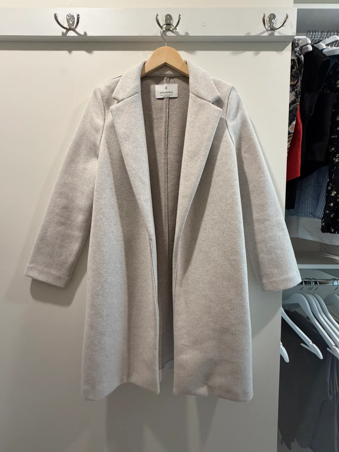 Stradivarius Midi Lapel Coat in Oatmeal - Size S