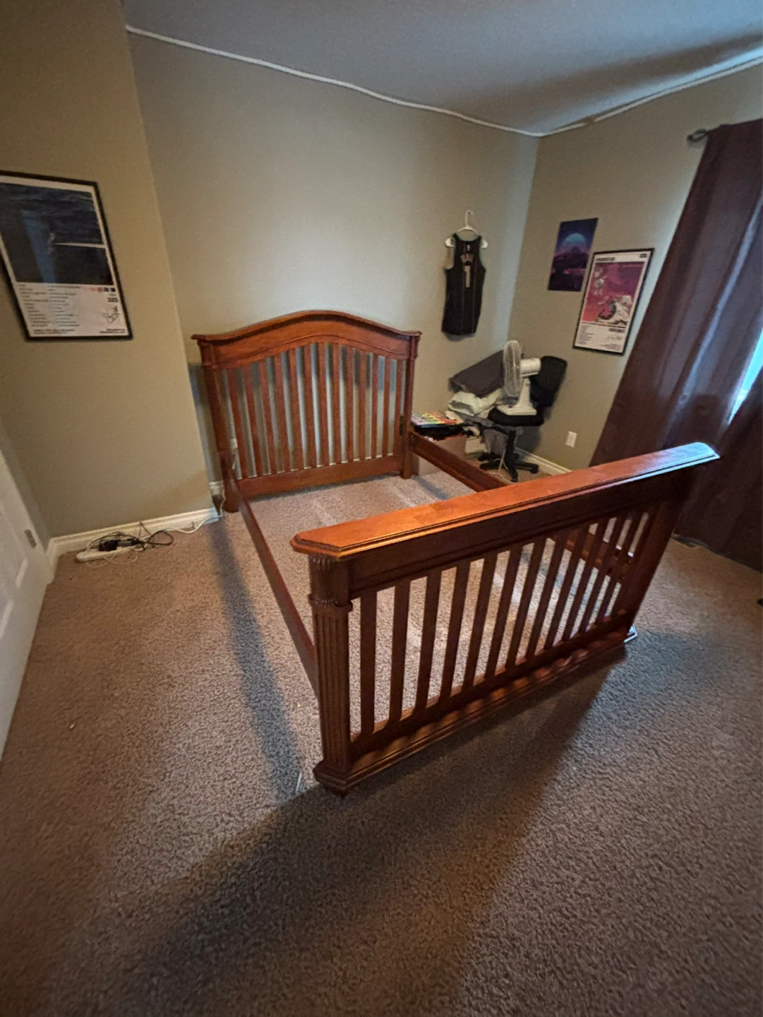 Convertible crib to full bed, dresser, nightstand - photo 4