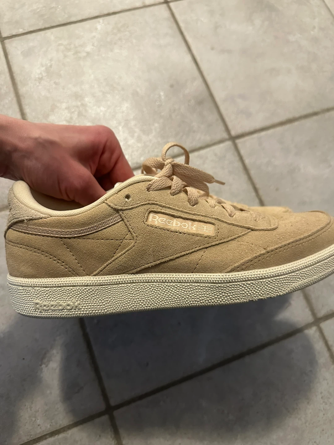 Reebok women shoes Club C 85  Beige - photo 2