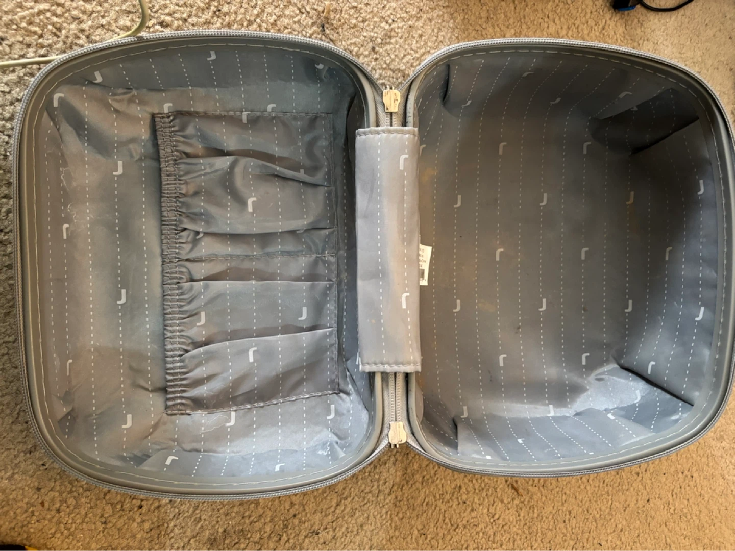 Jetstream Vanity Case Travel Bag - photo 4